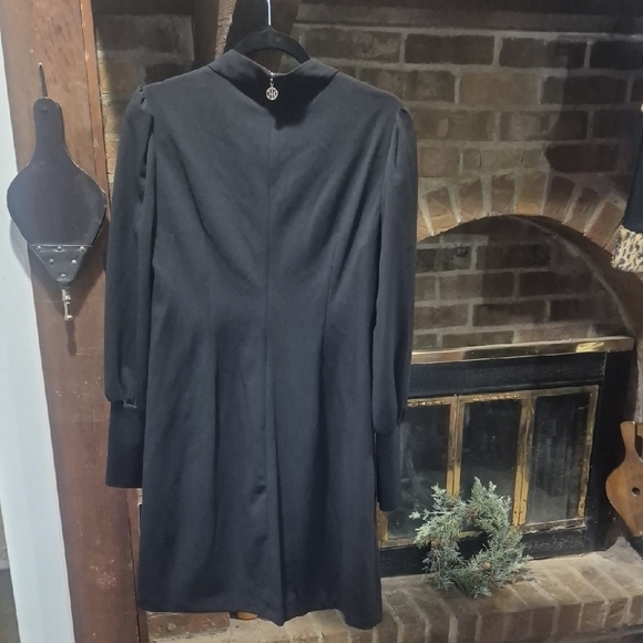 Tommy Hilfiger Black Garment - Picture 8 of 8